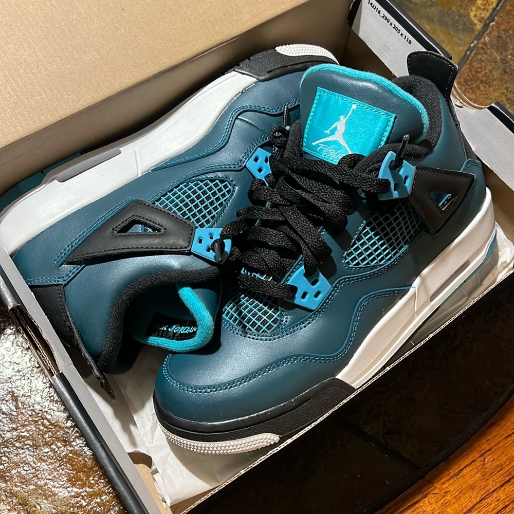 retro 4